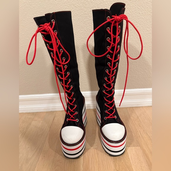 Yru Monster High Ghoul Boots lightly - Picture 1 of 7